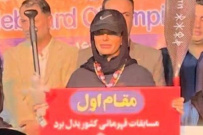 دانشجوی مرکز کیش دانشگاه بر بام پدل‌بورد قهرمانی کشور ایستاد!